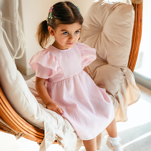 Dětské šaty z mušelínu růžové Cherry Eevi – lehké, elegantní, 100% bavlna