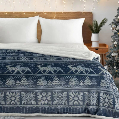 Eurofirany Vánoční přikrývka bílá tmavě modrá - měkký přehoz z mikrovlákna, 240 g/m²
