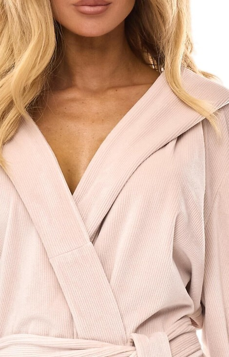 2509 L&L dámský župan Luna short s angorskou kapucí - pohodlný a lehký