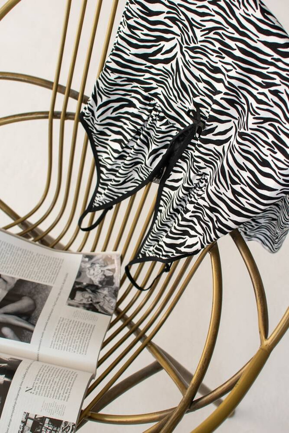 746 Noční košile Savannah De Lafense - bílo-černá