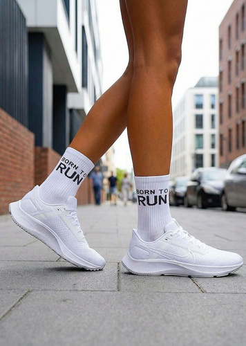 Dámské bavlněné ponožky Milena Born To Run 0200-225 – žebrované