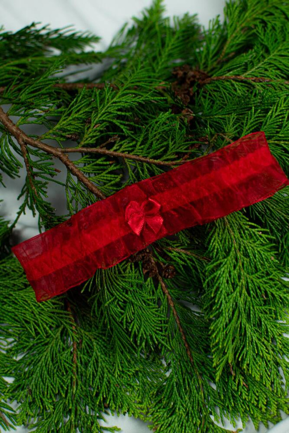 221 De Lafense šifonový podvazek - červený