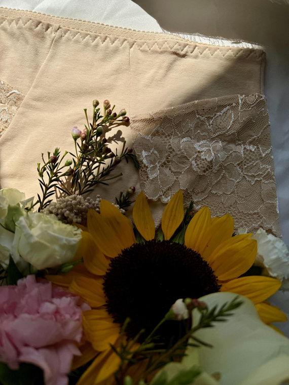 530 Iness Kalhotky s vysokým sedem De lafense - béžové