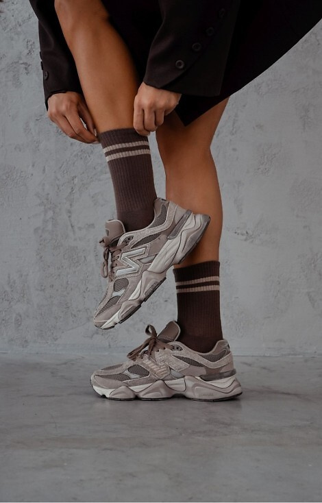 0200-184 Dámské ponožky Two Stripes Milena hnědé - bavlněné, žebrované