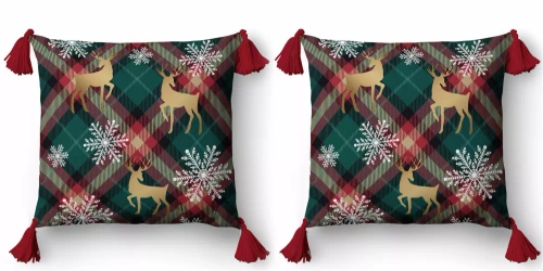 5381 Vánoční dekorační povlak na polštářek Christmas Deco Detexpol sobi a sněhové vločky na mřížkovaném pozadí - zip