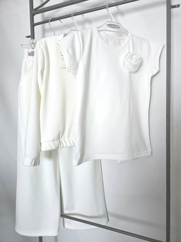 Dívčí halenka Róża Bambarillo jersey s tylovou růží