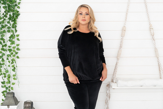 Dámská dlouhá souprava Juga. rukáv, délka. italská móda velbloudí kalhoty