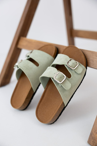 Alora Dámské pantofle Sensis - černé