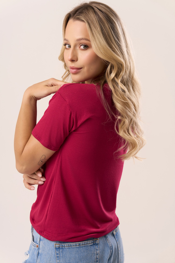 Halenka Serina Babell vínová - viskóza, krátký rukáv, výstřih do V | stylová a pohodlná