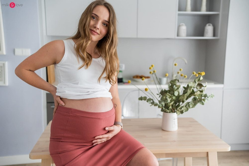 Spódnica ciążowa Tummy z dzianiny w prążki Milk&Love morska zieleń