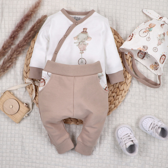 ABN-5597 Dětská čepička Circus Nini - 100% organická bavlna, měkká a bezpečná