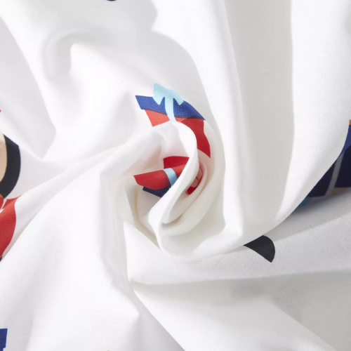 Vánoční bavlněné saténové povlečení Spod Igły i Nitki louskáček na ořechy - elegantní a měkké