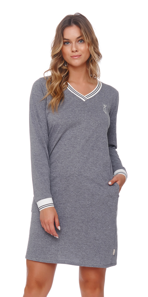 4534 Doctor Nap - Bavlněná noční košile s kapsami | 100% bavlna, polská výroba - tmavě šedá