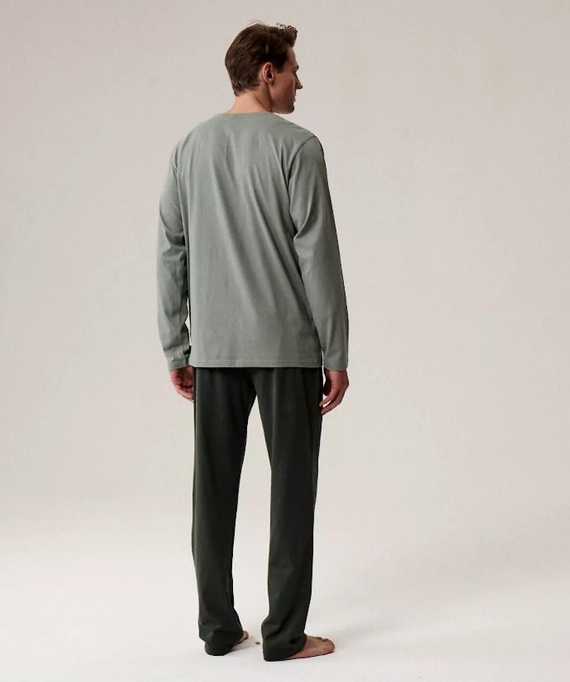 Pánské pyžamo NMP-392 Atlantic - zelená/khaki bavlna, dlouhý rukáv, stylový komplet pro chladné noci