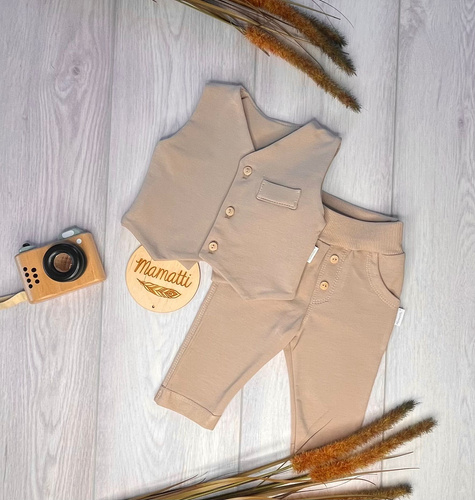 Mamatti KC012 elegantní dětský komplet vesta kalhoty béžový