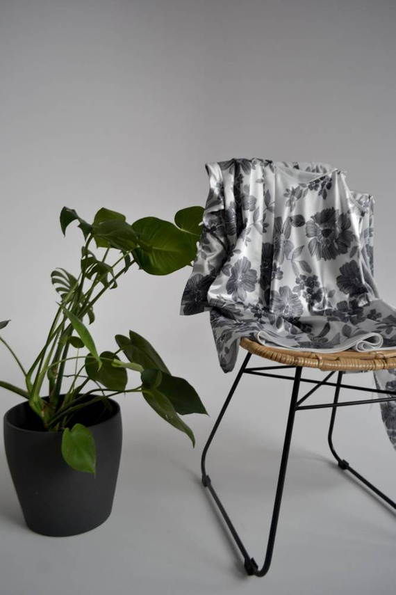 824 Betty Dámský župan De Lafense - perleťový