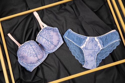 3110 Kojicí podprsenka Lupoline - modrá