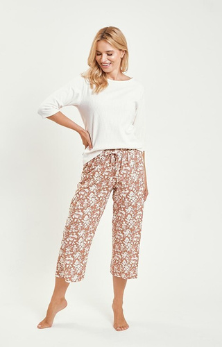 Grace 3479 Taro dámské krémové pyžamo - bavlna, 3/4 rukávy, každodenní pohodlí a styl