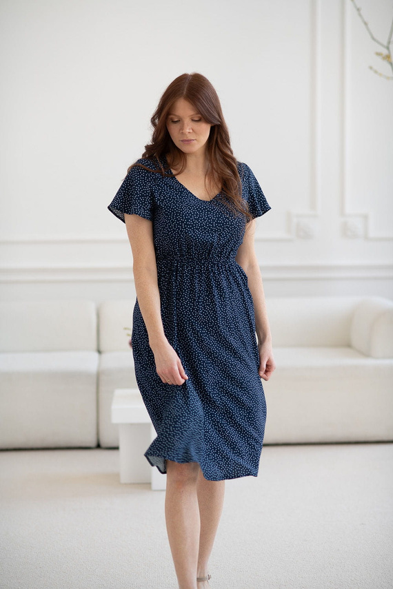 Lovely Dress Midi sukienka ciążowa i do karmienia krótki rękaw Milk&Love granatowa w groszki
