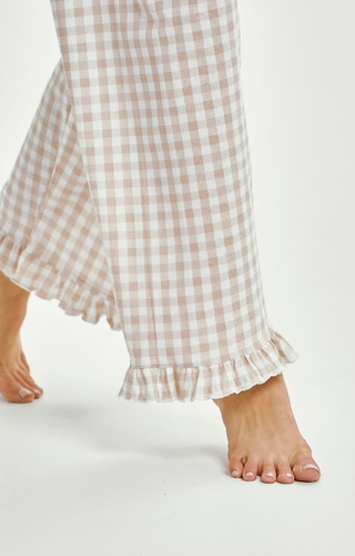 3438 Vera Taro dámské bavlněné pyžamo béžové - dlouhý rukáv, kostkované kalhoty s volánky