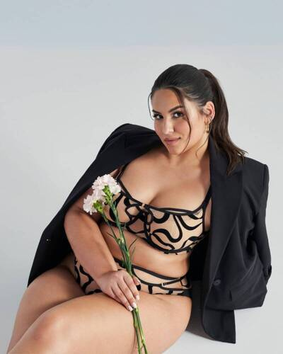 2124 Ava béžová polovyztužená poloměkká podprsenka