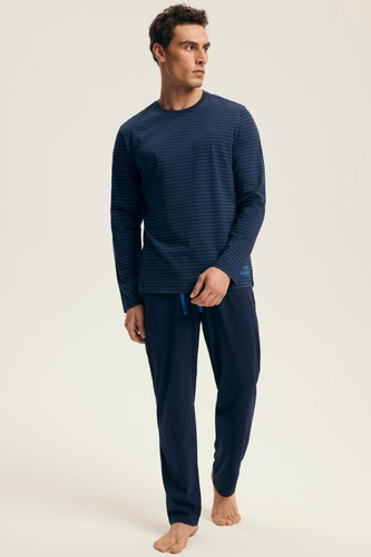 Pánské pyžamo Premium 43455 New Henderson navy blue - bavlna, dlouhý rukáv, elegantní balení