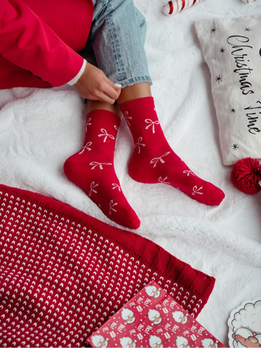 0200.198 Bows - dámské bavlněné ponožky Milena, červené