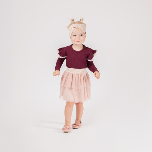 217138 Bavlněná halenka Alisa Nicol - dlouhý rukáv, vínová, s volánky a krajkou