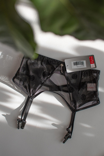 741 Yolanda podvazkový pás De Lafense- černý