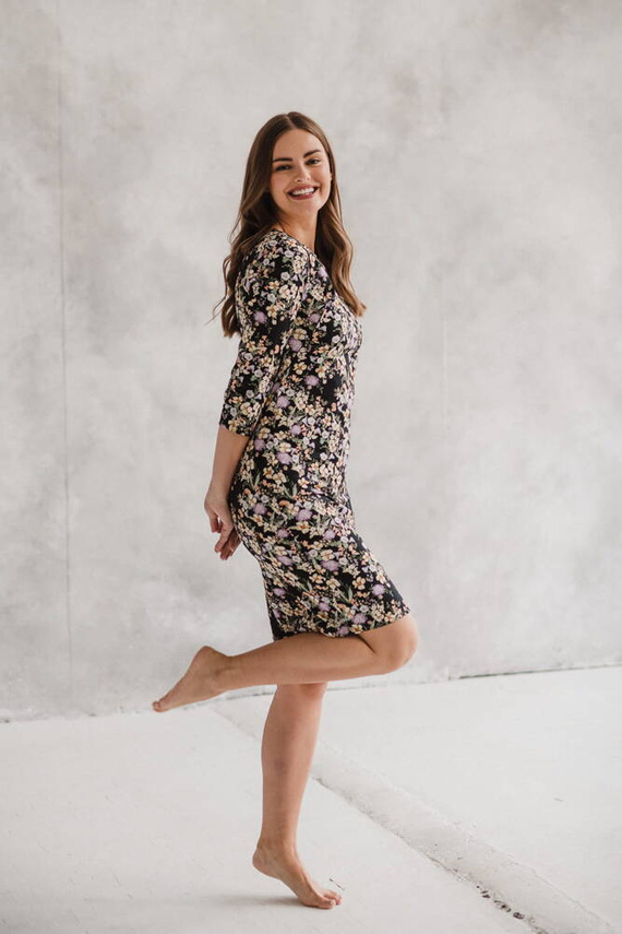 Milky Classic Sukienka do karmienia Milk&Love rękaw 3/4 czarna w kwiatuszki