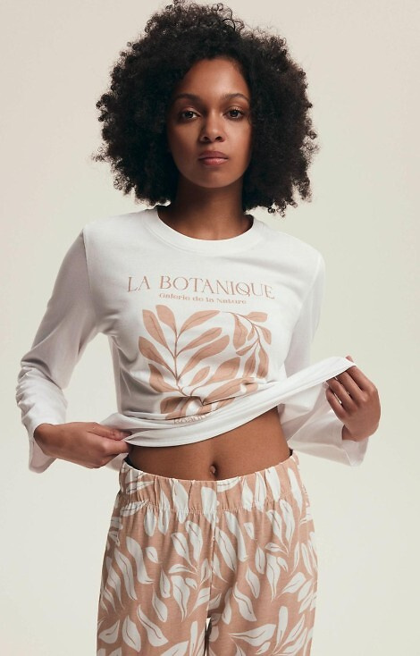 43689 Dextra Henderson krémové dámské pyžamo - bavlna, botanický potisk