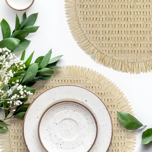 Podložka na stůl Eurofirany elegantní podložka pod talíře glamour Joan beige