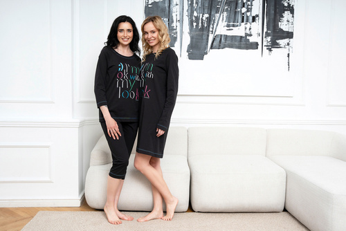 Dámské pyžamo Olza 3/4 rukávy, 3/4 kalhoty Italská móda - černá