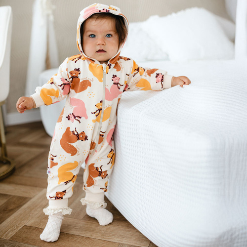 Dětská tepláková souprava Fluffy Tails Eevi - ecru, s kapucí a podzimním potiskem