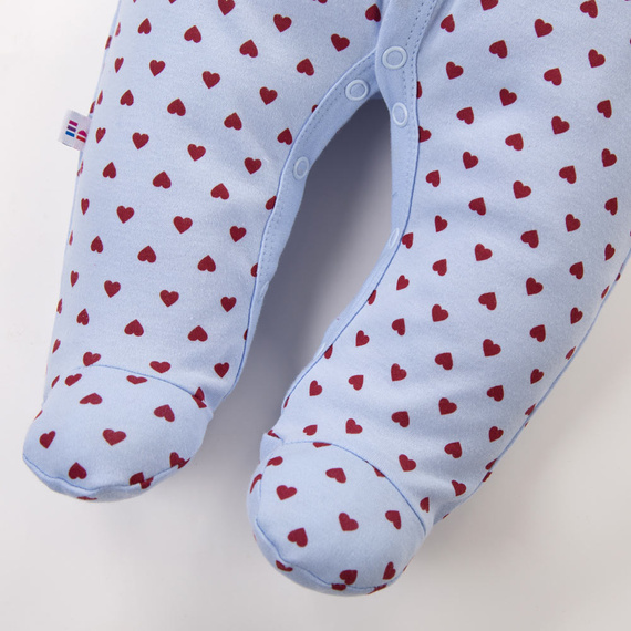 Kojenecký overal Love Eevi modrý se srdíčky 100% bavlna s ochrannými rukávy
