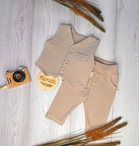 Mamatti KC012 elegantní dětský komplet vesta kalhoty béžový