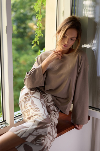 Dámské pyžamo Luna PS75 Mefemi by Nipplex mocha - bavlněné tričko + viskózové 7/8 kalhoty | Premium Comfort & Style