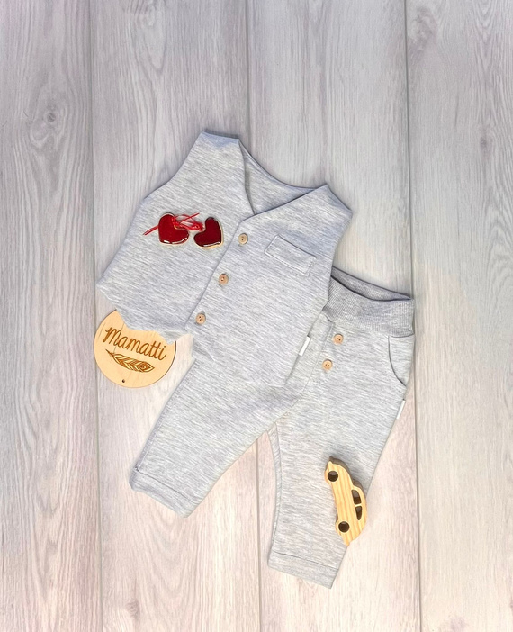 Mamatti KC008 elegantní dětský komplet vesta kalhoty šedý