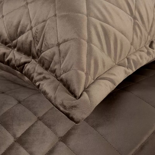 Ria 6 Velurový dekorativní přehoz Eurofirany hnědý