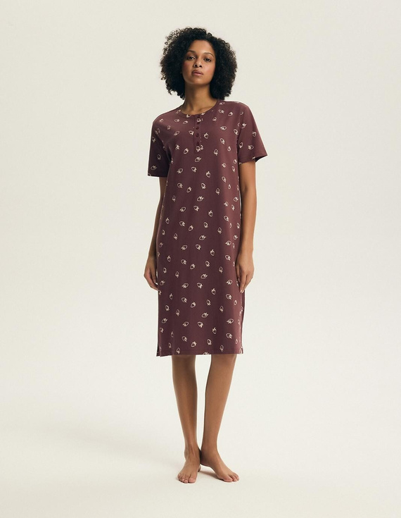 Noční košile Henderson Evika 45304 – bavlněná, jahodový potisk