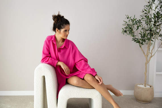 Noční košile Sensis s rozhalenkou - amarantová