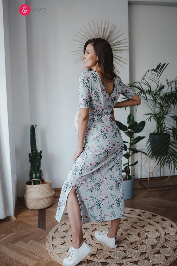 Sukienka ciążowa i do karmienia Two Ways LONG Milk&Love miętowa w magnolie i ptaki