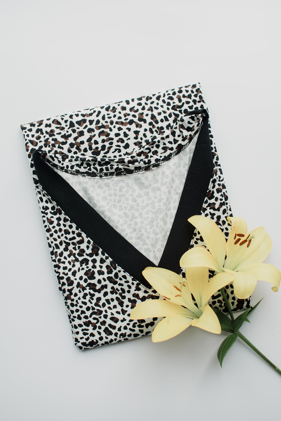 853 Kendall De Lafense - Noční košile z viskózy Panther - ecru camouflage