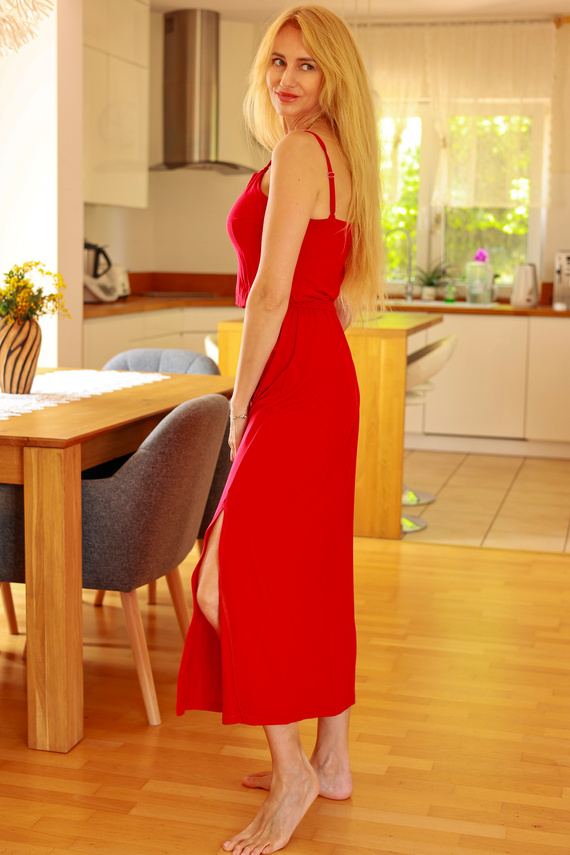 Grace Mirale - Dlouhé viskózové šaty s rozparkem | Polská výroba - červená