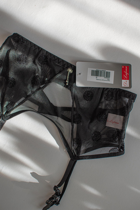 741 Yolanda podvazkový pás De Lafense- černý