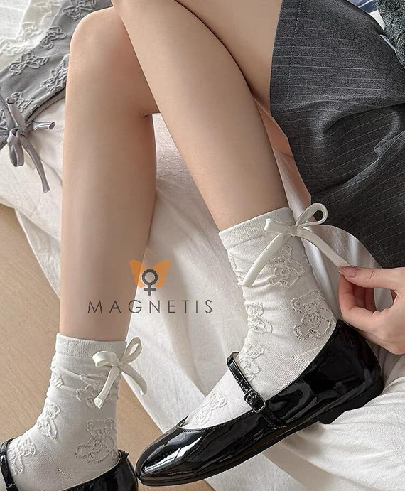 Dámské ponožky Magnetis CO5020 ecru - bavlna, žakár s motivem medvídka