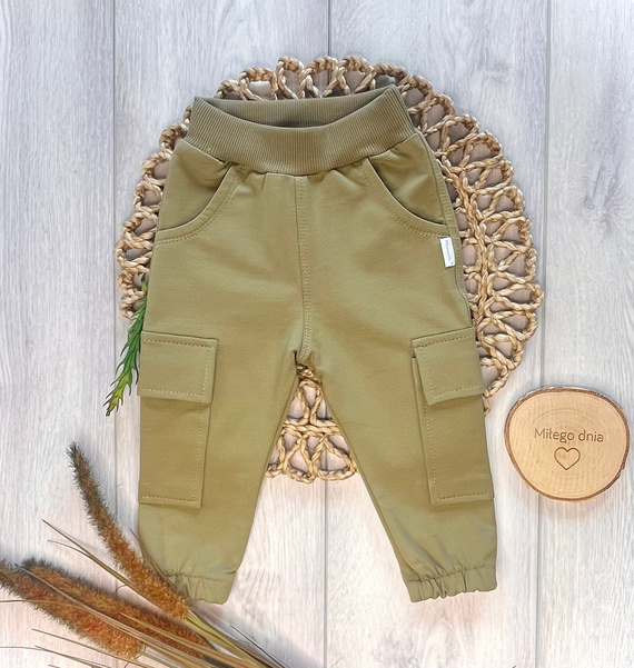 Dětské kalhoty Mamatti SJ09 joggery khaki – pohodlné a stylové