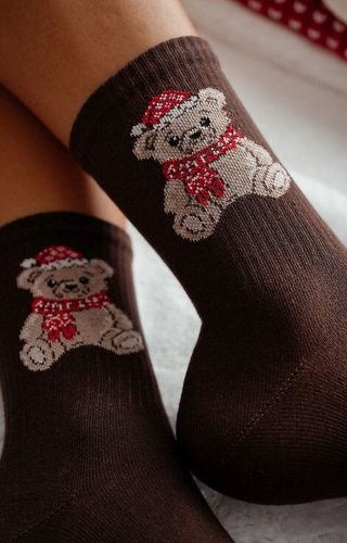 1283-031 Dámské ponožky Milena hnědé - Vánoční medvídek, bavlna