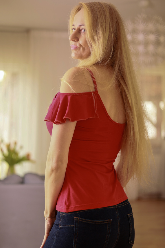 Vera Dámská halenka Mirale - otevřená ramena, volán, viskóza - červená