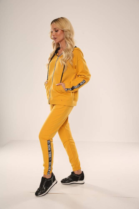 619 New York Forex dámská tepláková souprava - medová